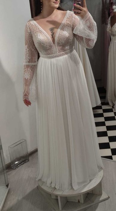 Suknia ślubna BOHO r.L