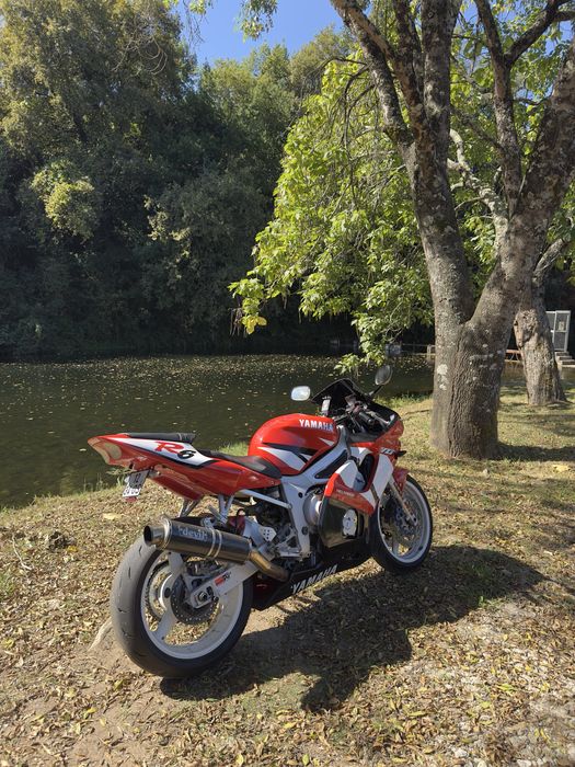 Yamaha  YZF  R6