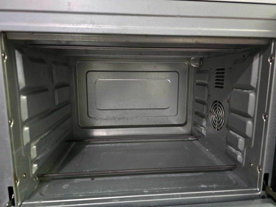 Mini-forno FLAMA 1548FL (Capacidade: 48L - 1800W)