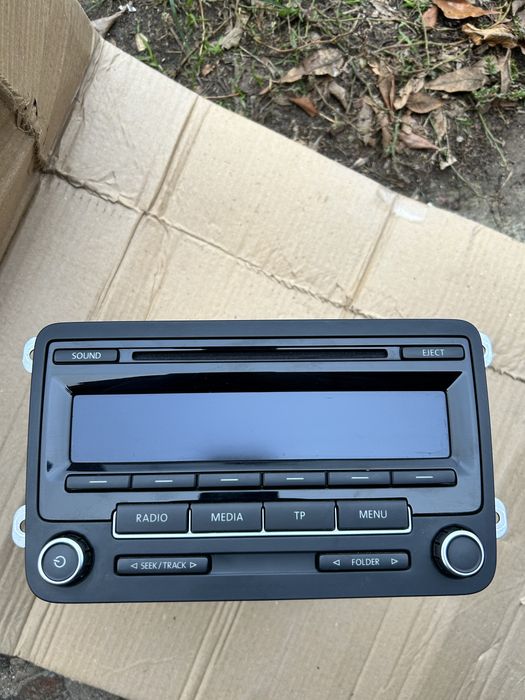 Оригинальна магнітола vw