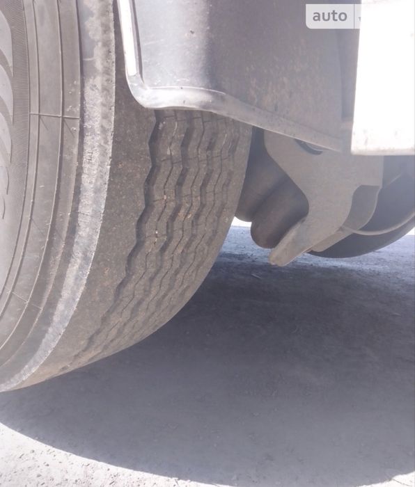 Продам напівпричеп контейнеровоз зерновоз