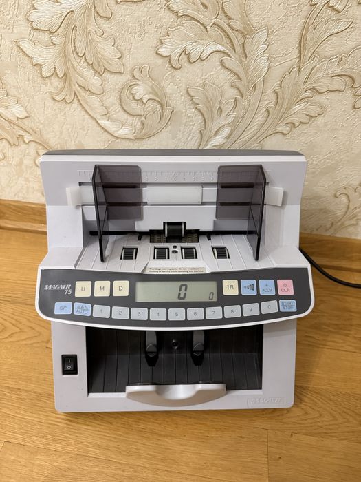 Лічильник купюр Magner 75D