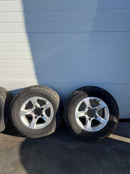 Conjunto Jantes Suzuki Vitara 195/80/R15