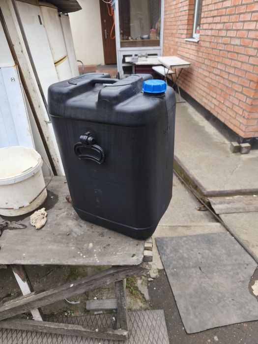 Каністра 55 л б/у. Каністра пластикова.