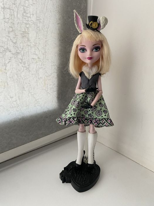 Ляльки Евер афтер хай