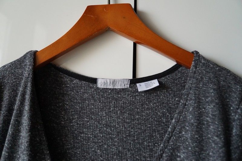 Urban Outfitters /Cooperative krotka sukienka szary melanz