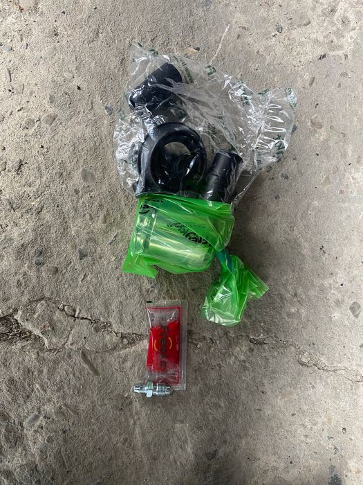 Ремкомплект гальмівного супорта 2 шт.на Volvo S 40 V50: FRENKIT 238913