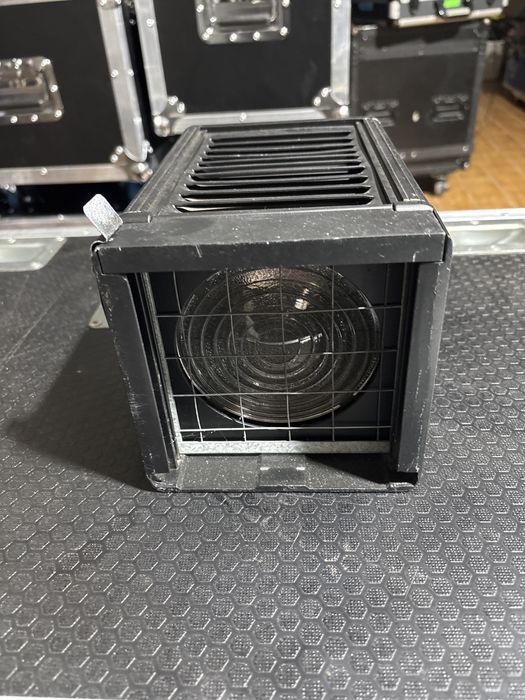 Projector 650w lente fresnel fabrico italiano