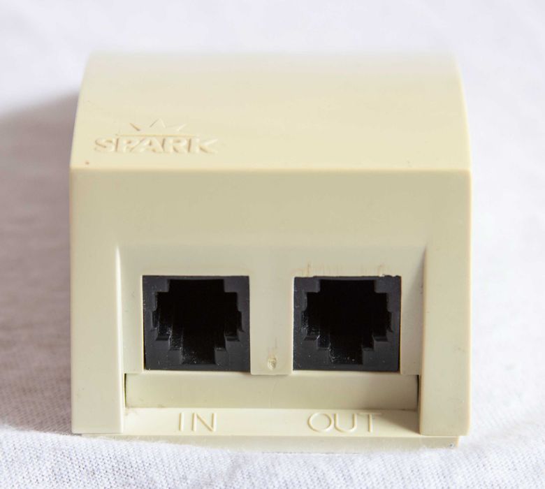 Filtr przeciwprzepięciowy telefoniczny Spark