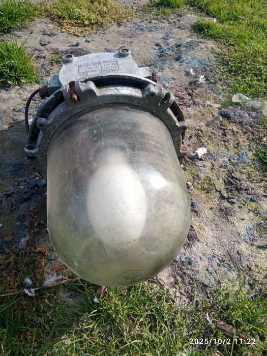 Sprzedam lampę hermetyczną