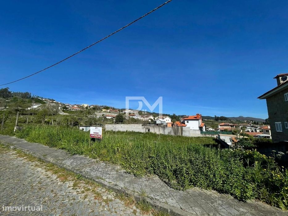 Terreno Com Projeto Aprovado Para Construção | Penafiel