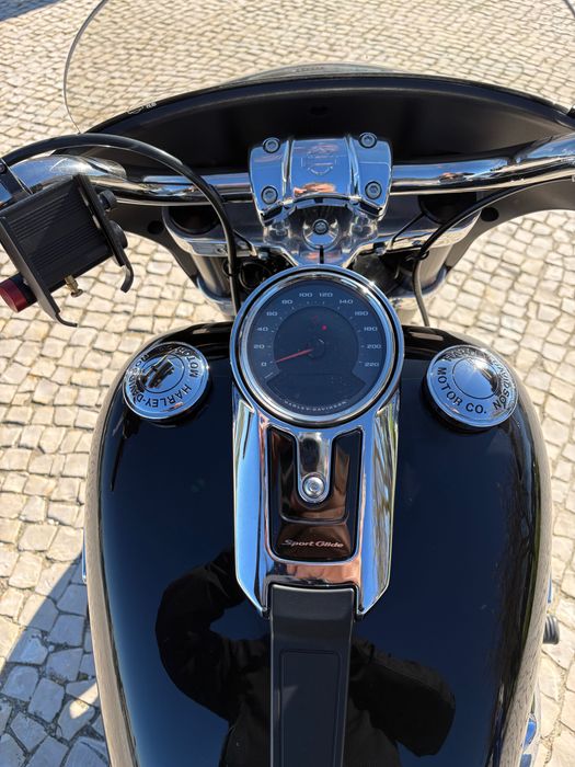 Harley Davidson sport glide