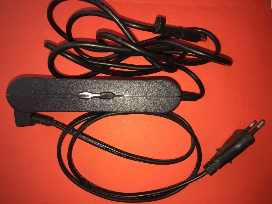 Dell Блок живлення зарядка 19.5v, 3.34A з мережевим кабелем