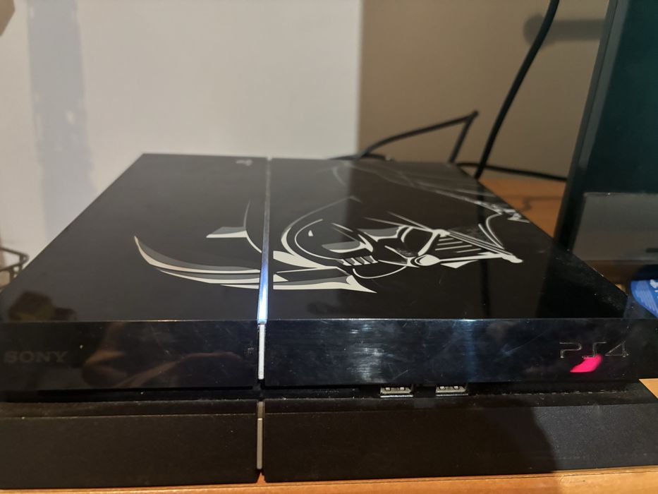 Play station4. / 1Tb