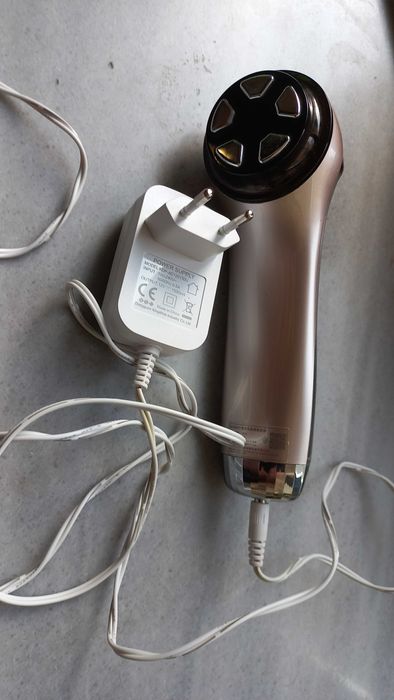 Аппарат LL MASAMI для лифтинга и миостимуляции лица дома Гель подарок