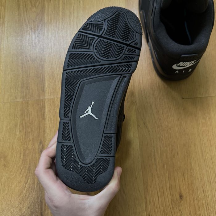 Кросівки Air Jordan 4rm
