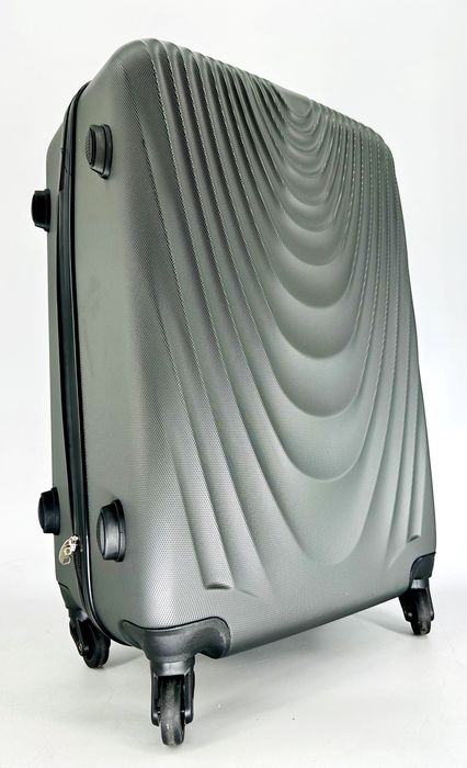 Nowa średnia walizka podróżna - wysyłka Olx