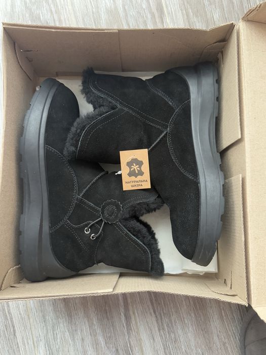 Сапожки,чоботи натуральні 37-37,5р