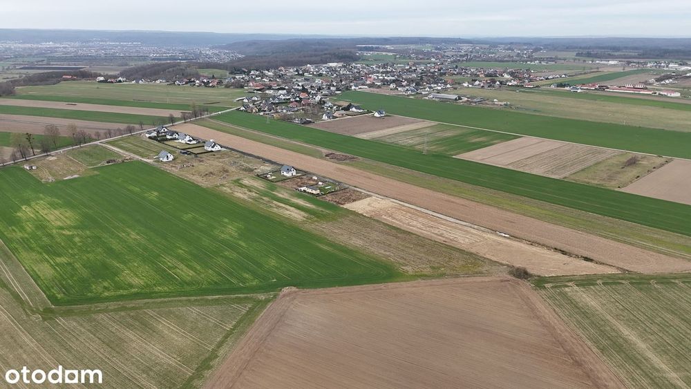 Działka budowlana z warunkami zabudwy w spokojnej okolicy blisko morza