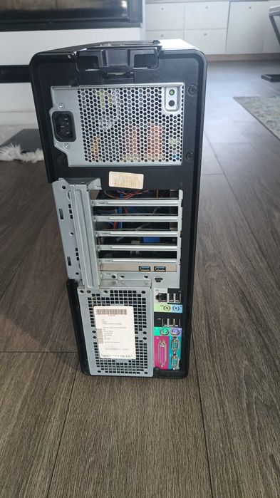Dell Precision T5400  2× Intel Xeon DDR8Gb