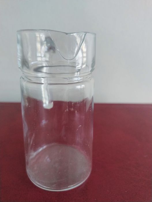 Mlecznik szklany wysokość 13 cm