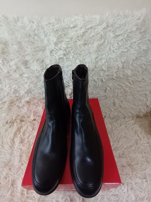 Продам чоловічі зимові черевики іспанського бренду "Fluchos".