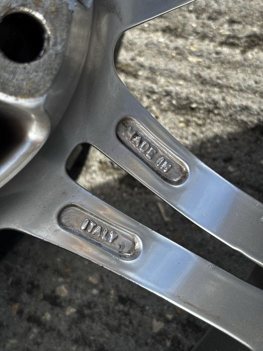 Jantes BMW Momo Racer 17
