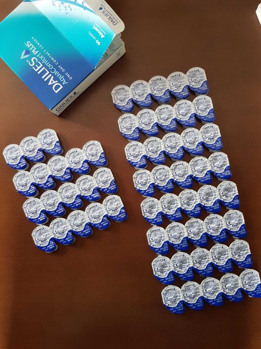 58 lentes de contacto Dailies -4.50 e -4.75