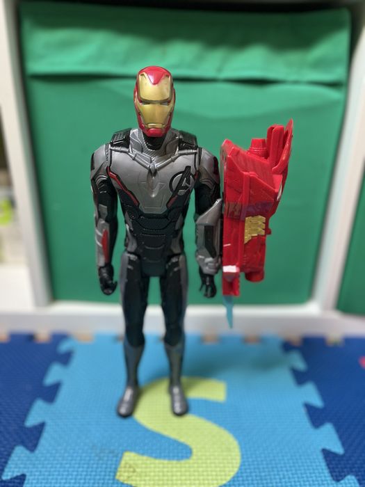 Іграшка Hasbro Залізна людина