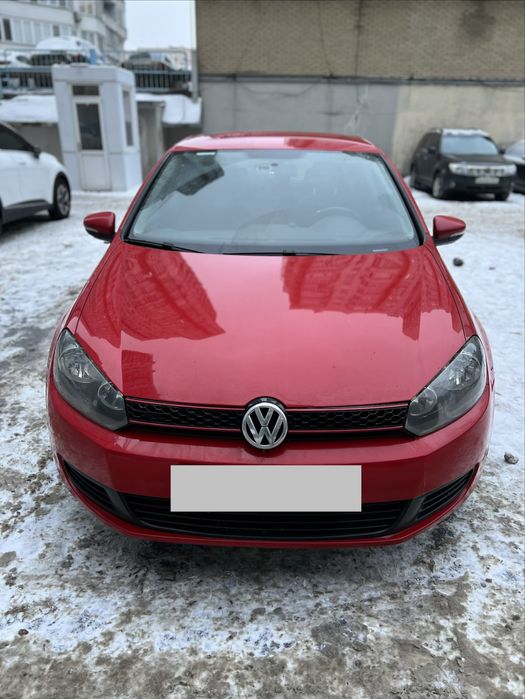 Продам Volkswagen Golf 2012