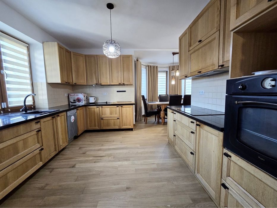 Оренда КЛАСНОГО КОМПАКТНОГО БУДИНКУ, двір, гараж, КАМІН, генератор,інв