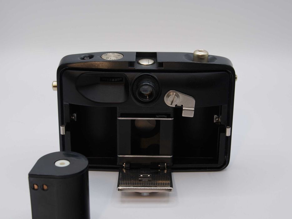 Pentacon Penti II Dourada Half-Frame Anos 60