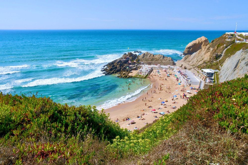5 min da Praia • WiFi Rápido • Workspace • 2Q