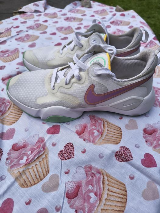 Oryginalne buty damskie Nike 38.5