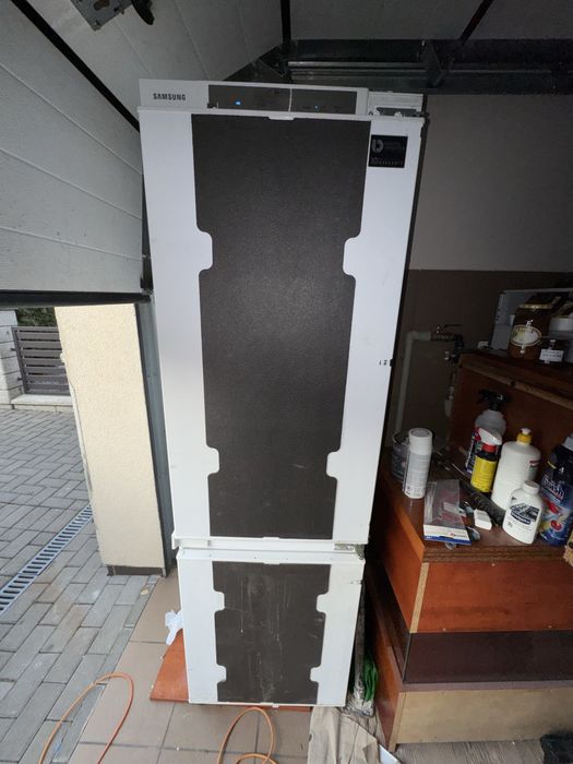 Lodówka Samsung BRB260030WW