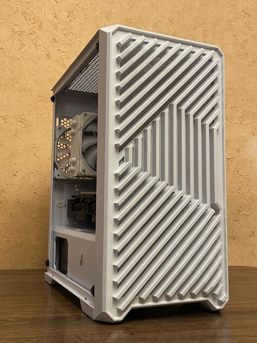 Ігровий комп'ютер R5 5600 / 32GB DDR4 / RX 5700 XT 8gb / ssd