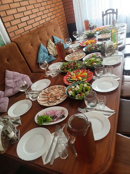 Кейтринг, фуршети, кава - брейк, виїзна кухня