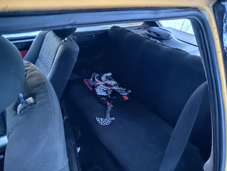 Продам дві машини за 900  доларів торг присутній або обміняю