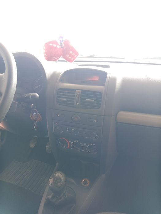 Renault Clio 1.5 DCI