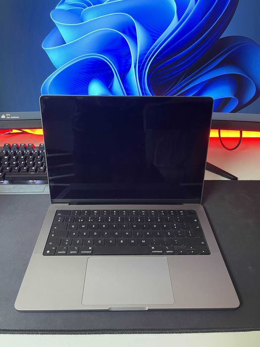 MacBook Pro 14" (M3, 16GB RAM, 512GB SSD) – New!64551819179267123