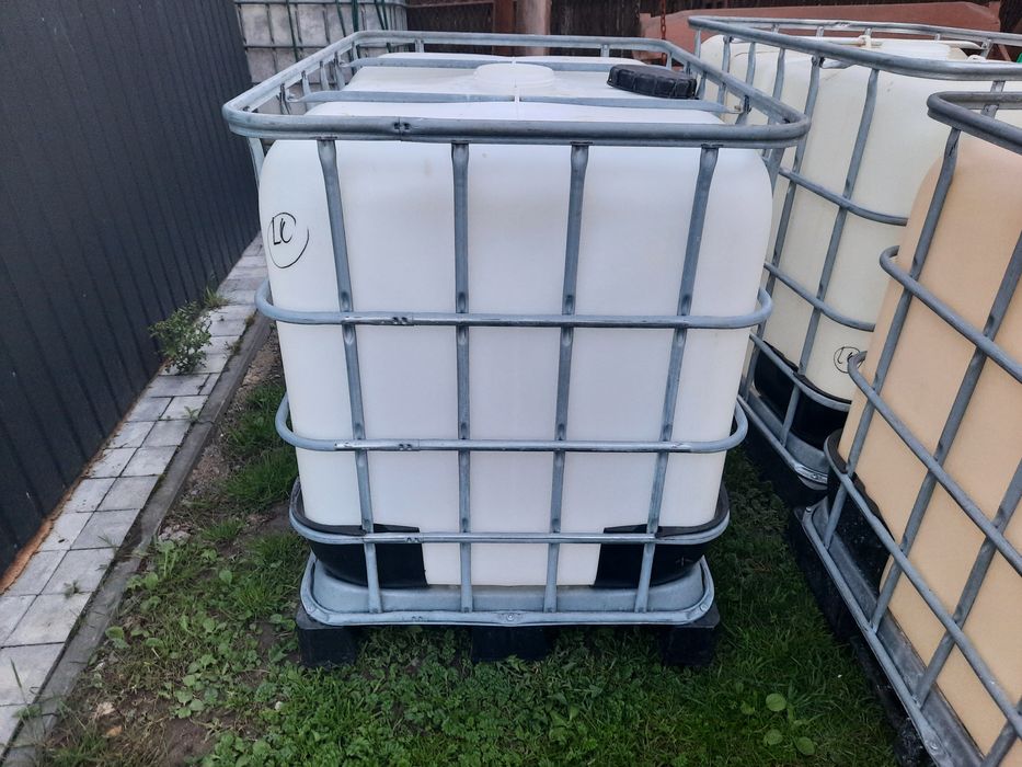 Mauzer,pojemniki na deszczówkę 1000l,600l