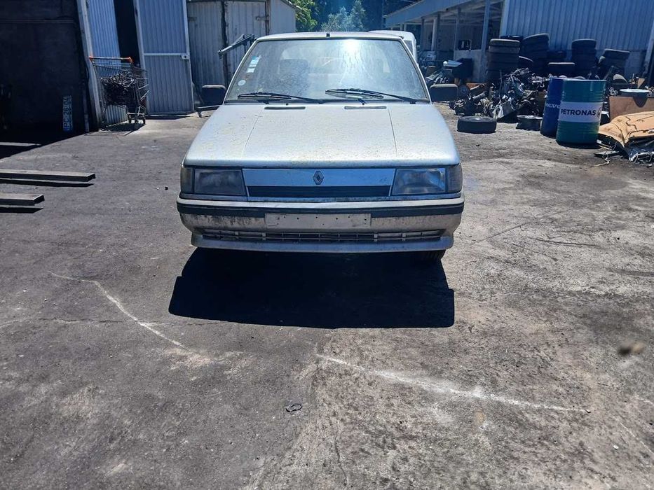 Renault 11 para peças