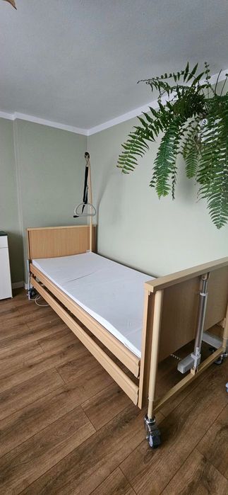 Łóżko rehabilitacyjne elektryczne