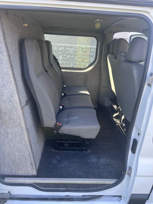 Opel vivaro 2.0 2011 rok