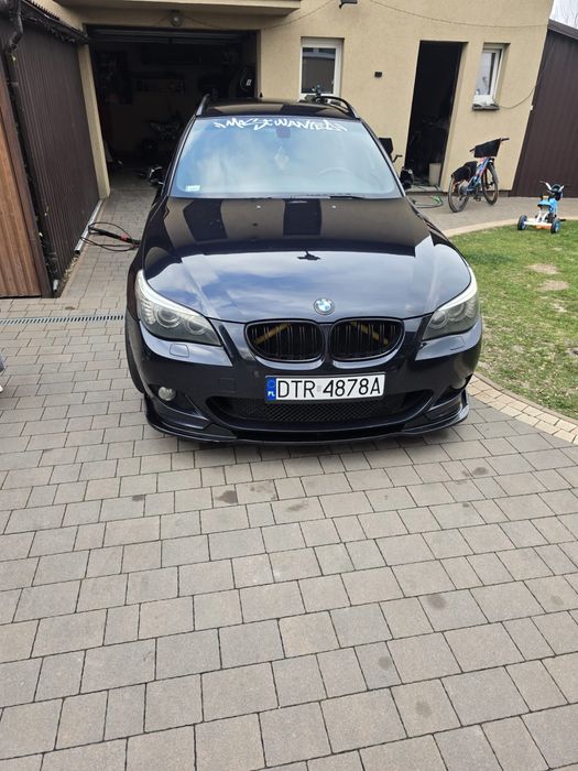 Sprzedam BMW E61  525d M paket