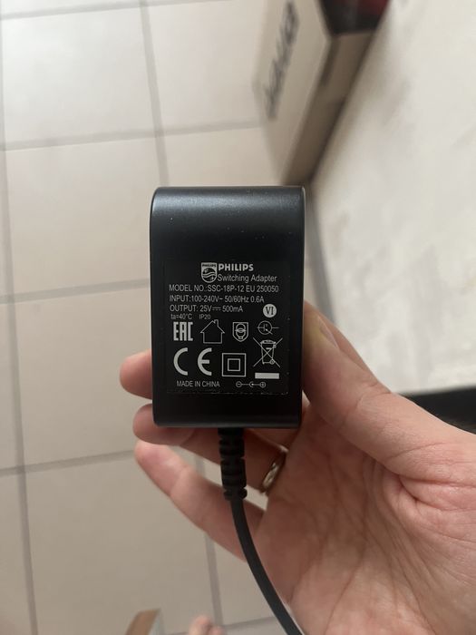 Аккумуляторний пилосос philips