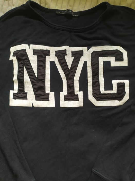 Czarna bluza NYC zara