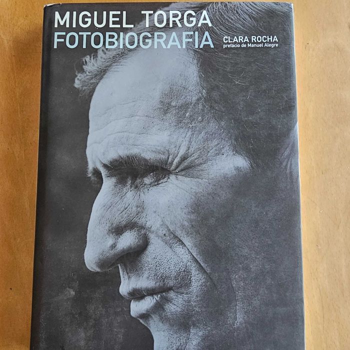 Livros. Vários. Em bom estado. Levantamento na morada com desconto.