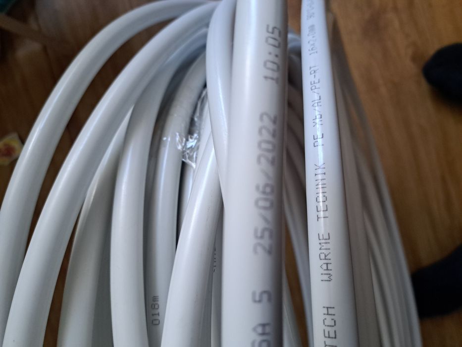 Sprzedam rura pex 16 dwie petle