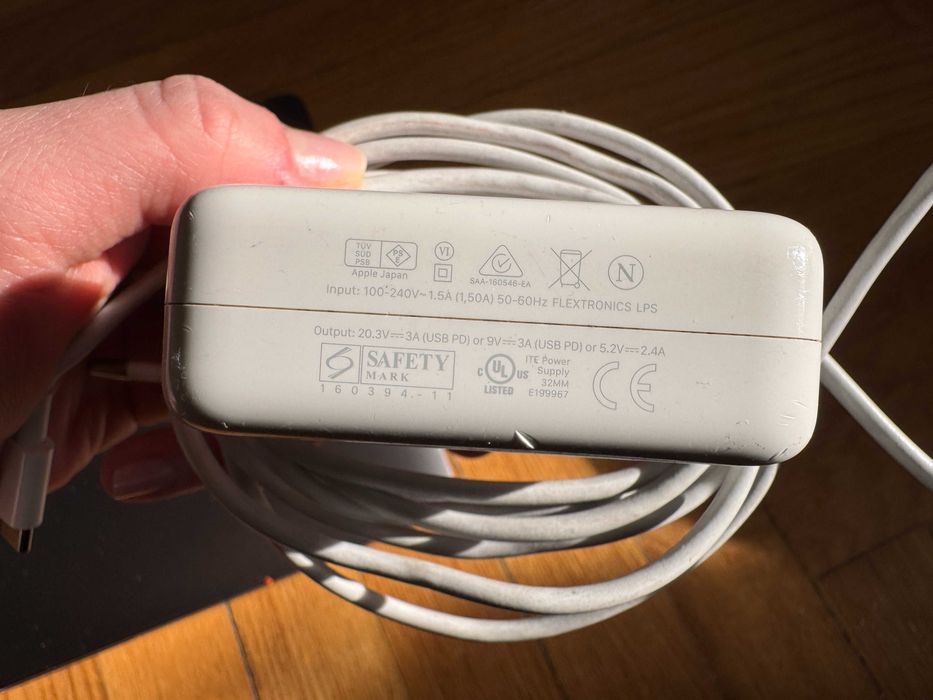 Apple MacBook Pro 13 2017 TouchBar